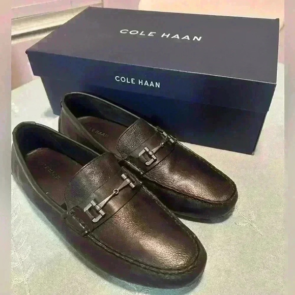 ? Cole Haan Men’s Loafers with Pewter accent